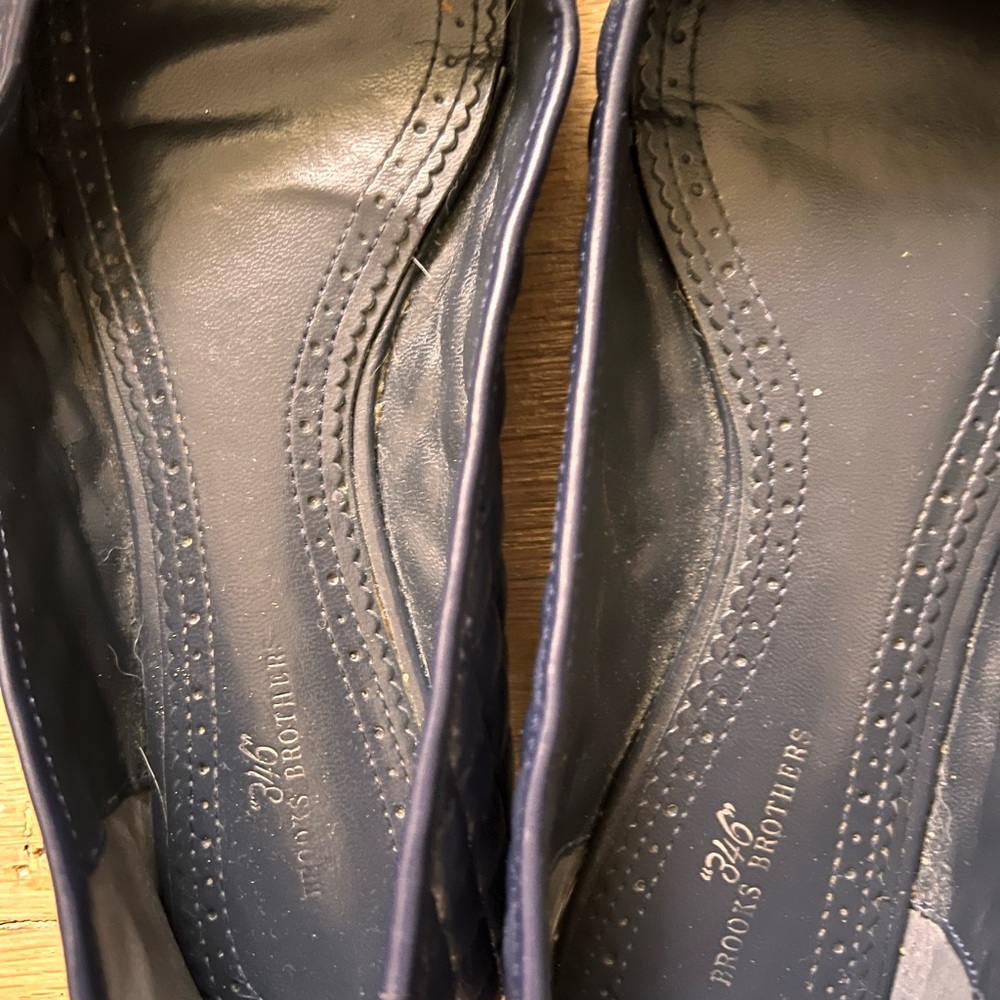 Brooks Brothers Navy Blue Quilted Leather Ballet Flats Cap Toe Shoes - Picture 3 of 7